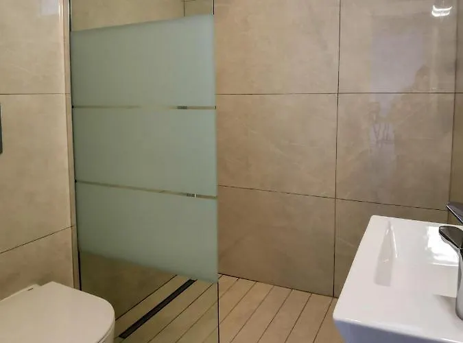 Phaedrus Living * Пафос