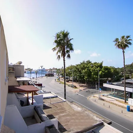 Apartamento Phaedrus Living